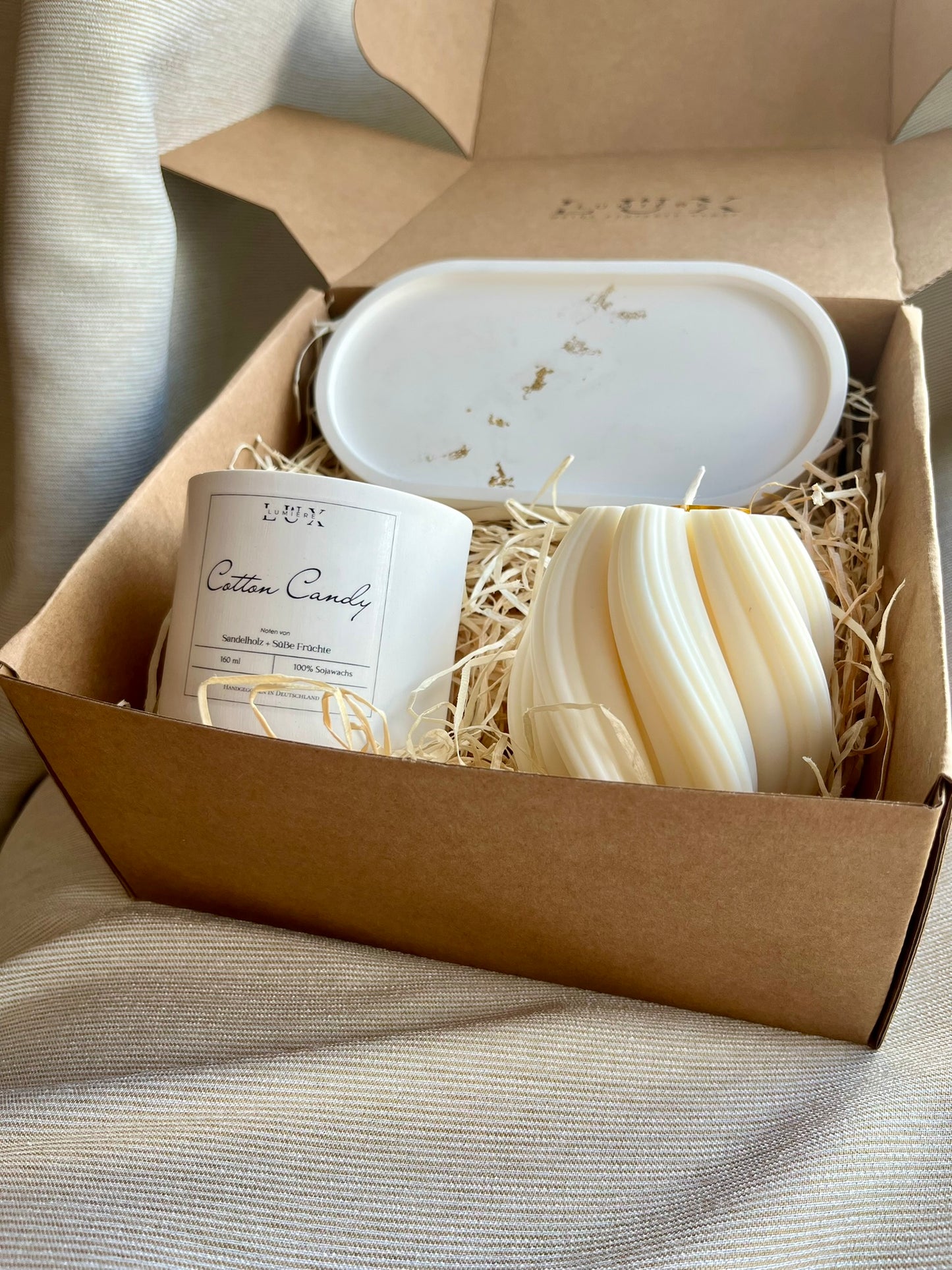 Dein Individuelles Kerzenset - Goldenes Tablett / Cotton Candy / Swirl